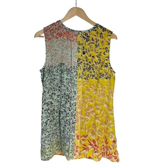 CAbi Golden Glow Floral Multi-Print Sleeveless Top Style 5547 Sz M - Picture 3 of 7